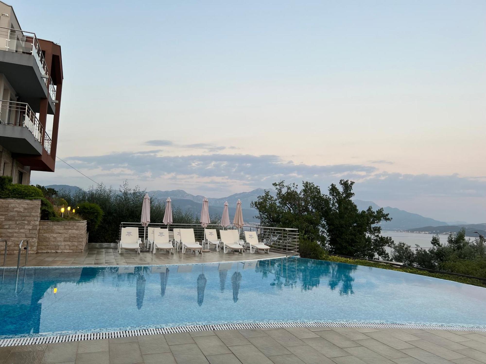 Апартаменти Acacia Hill B8 Дженовічі Екстер'єр фото